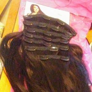 EUC Bellami 18" extensions w/hanger bag